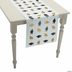 New 👏 Graduation Table Runner 💯