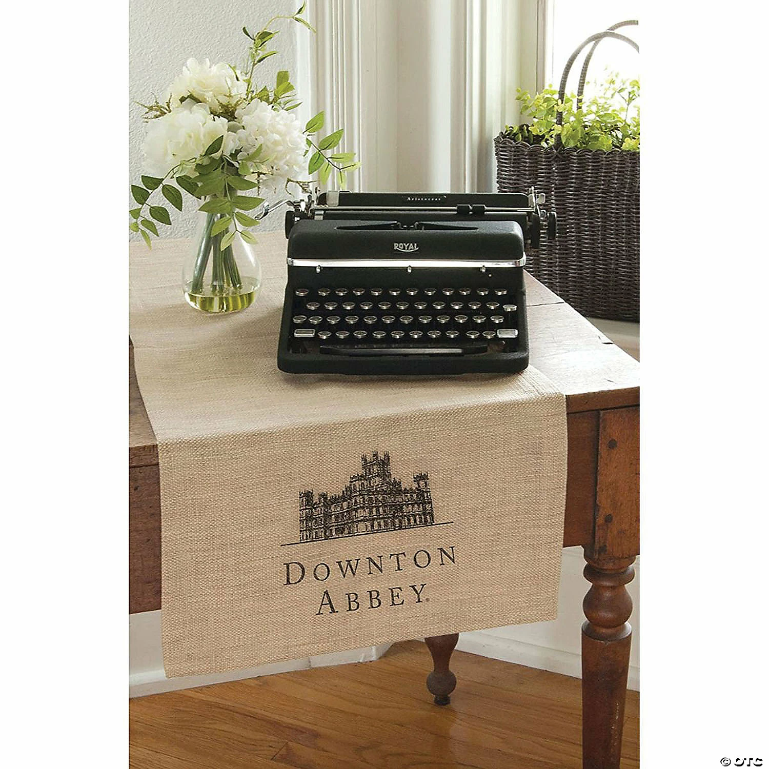 Coupon π Heritage Lace - 60" Beige and Black 'Downton Abbey' Castle π Christmas Table Runner π€© 3 Coupon π Heritage Lace - 60" Beige and Black 'Downton Abbey' Castle π Christmas Table Runner π€© - Image 3